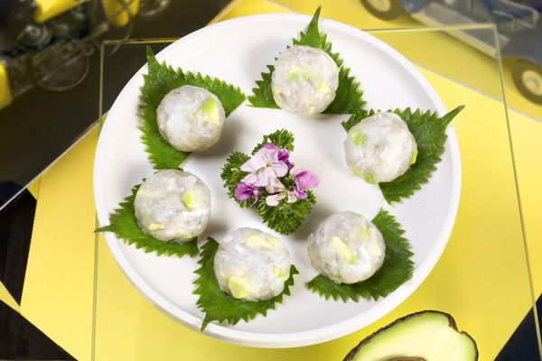牛油果虾球